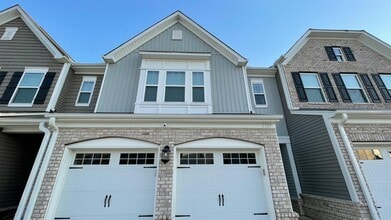 Building Photo - Trivium