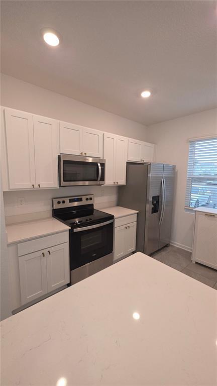 Building Photo - 56 Sage Br St