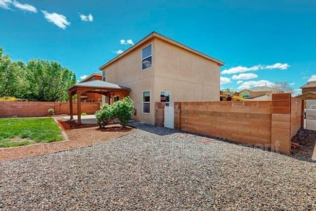 Building Photo - 10228 Nacimiento St NW