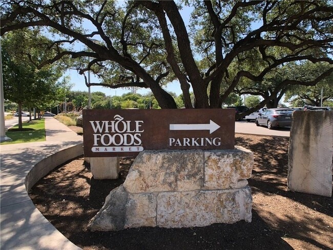 Building Photo - 4208 Duval Rd