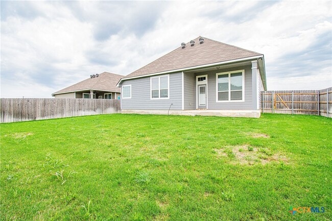 Building Photo - 8207 Montclair Dr