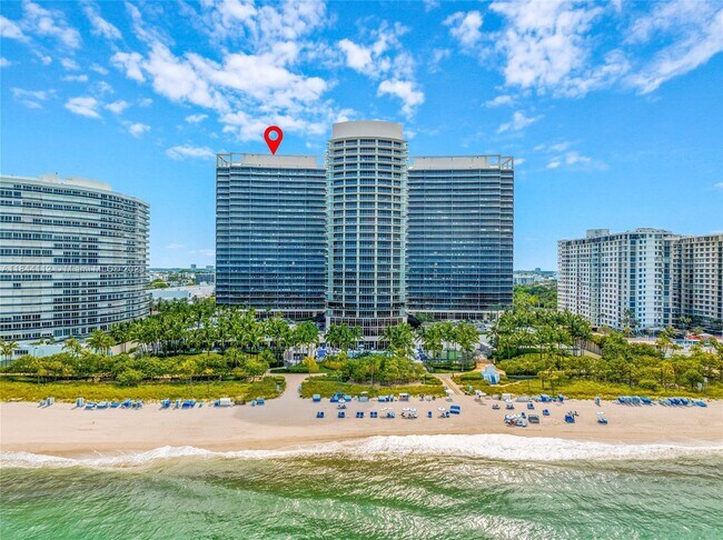 Building Photo - 9701 Collins Ave