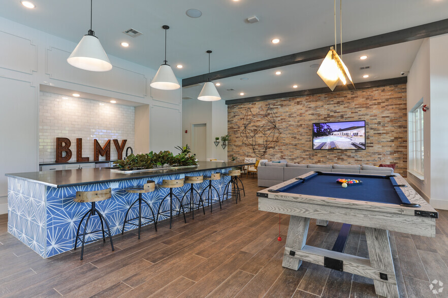 Clubroom - Bellamy Carrollton