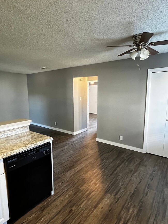 Building Photo - 2306 Cedrick Cove