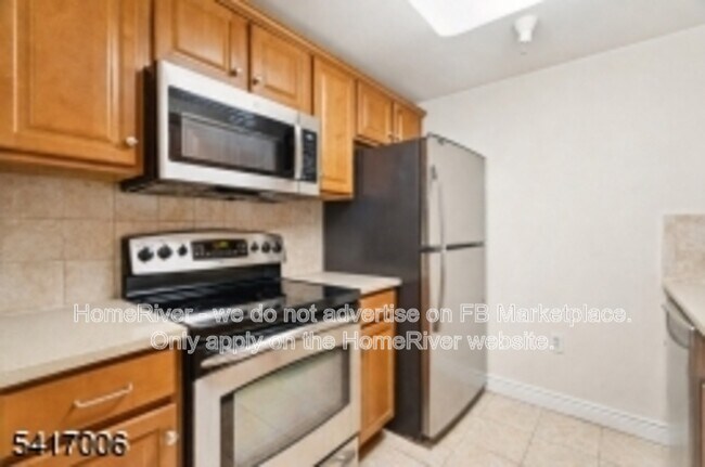 Building Photo - 7 Prospect St