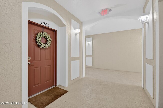 Building Photo - 7801 Point Meadows Dr