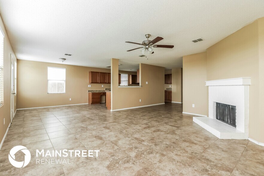 Building Photo - 3917 German Pointer Way