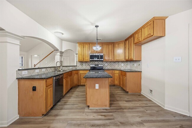 Building Photo - 1623 Brazos Gate Dr