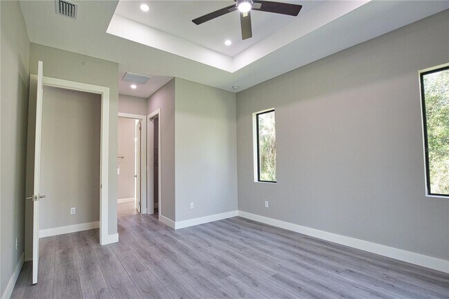 Building Photo - 3637 Petunia Terrace