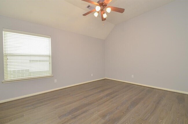 Building Photo - 6726 Oakman Ln