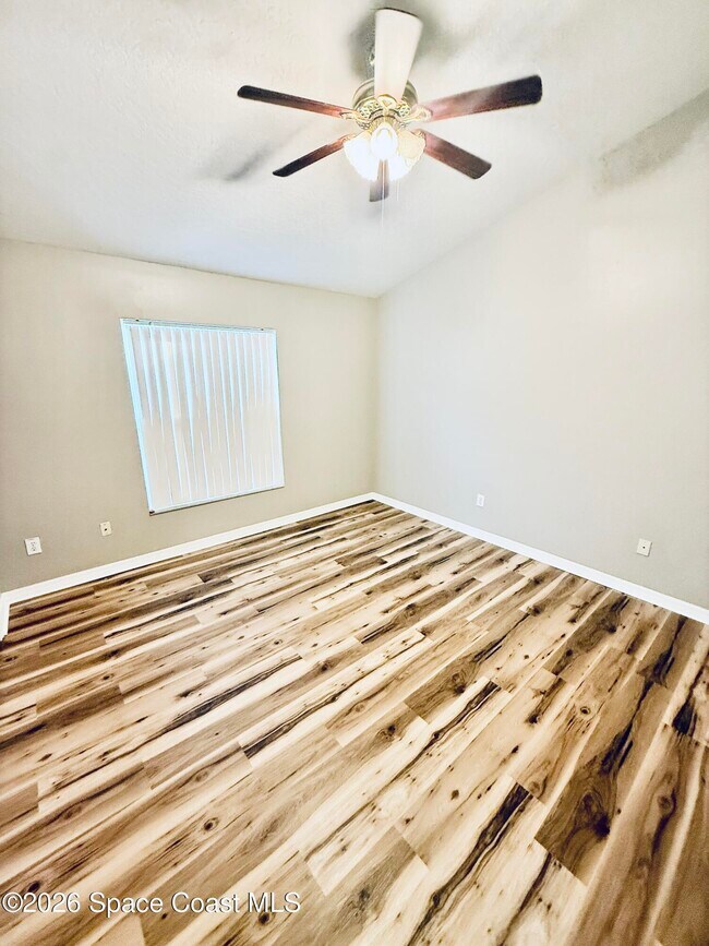 Building Photo - 1686 Rustic Way