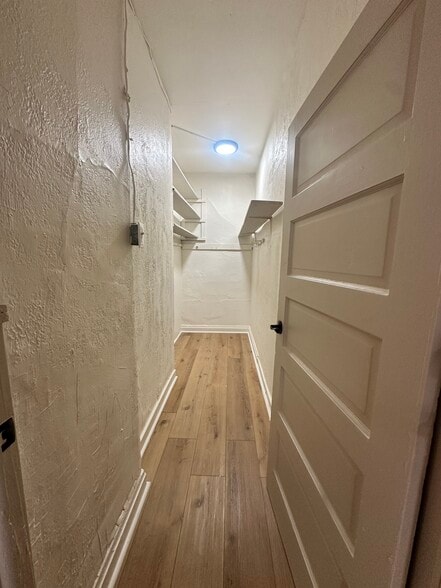 Building Photo - 3148 Miami St