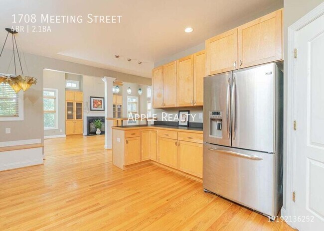 Building Photo - 1708 Meeting St