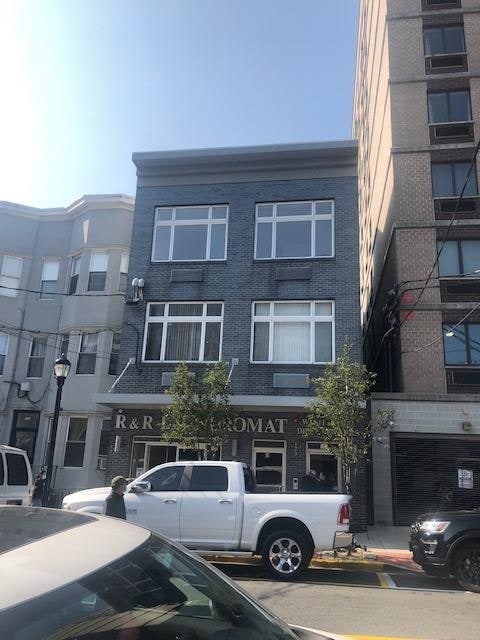 Building Photo - 123 43rd St