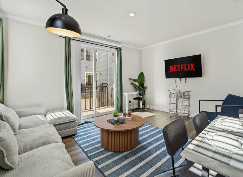 Building Photo - 3023 Jolene Ct