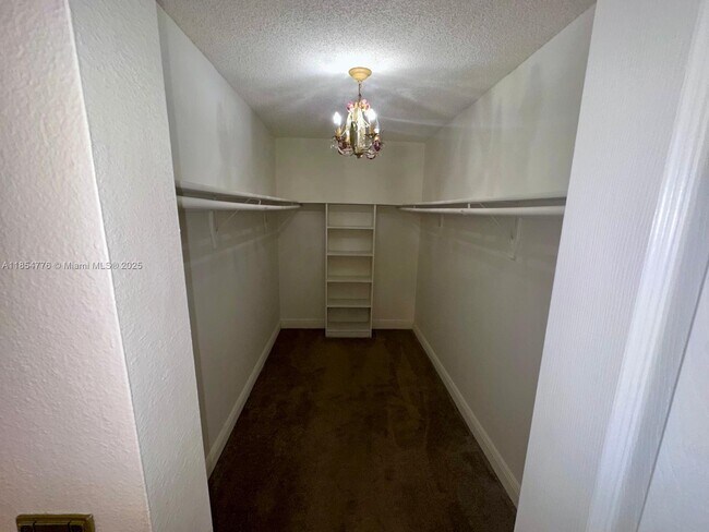 Building Photo - 11339 SW 71st Ln