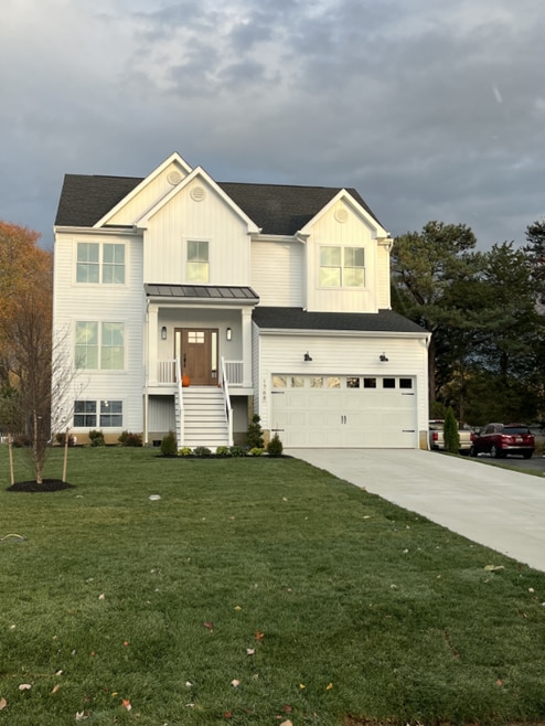 Building Photo - 1768 Harbor Dr