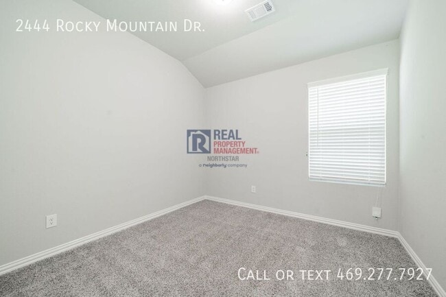 Building Photo - 2444 Rocky Mountain Dr