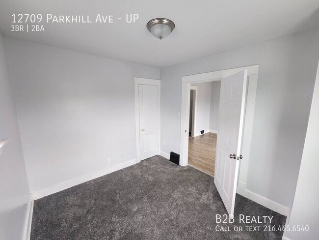 Building Photo - 12709 Parkhill Ave
