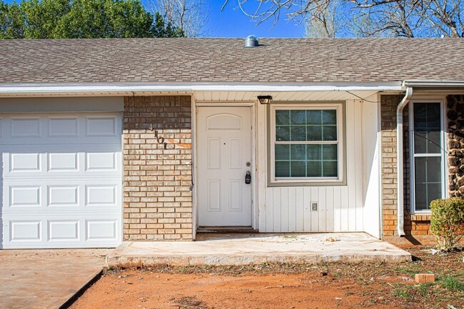 Building Photo - Great 3 Bed 2 Bath in OKC!