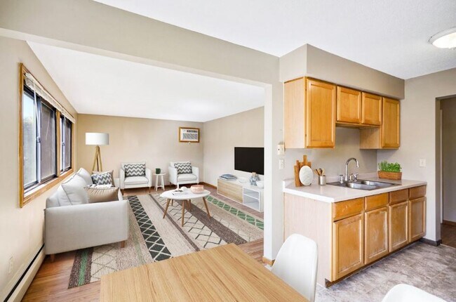 Interior Photo - 3127 Pleasant Ave.