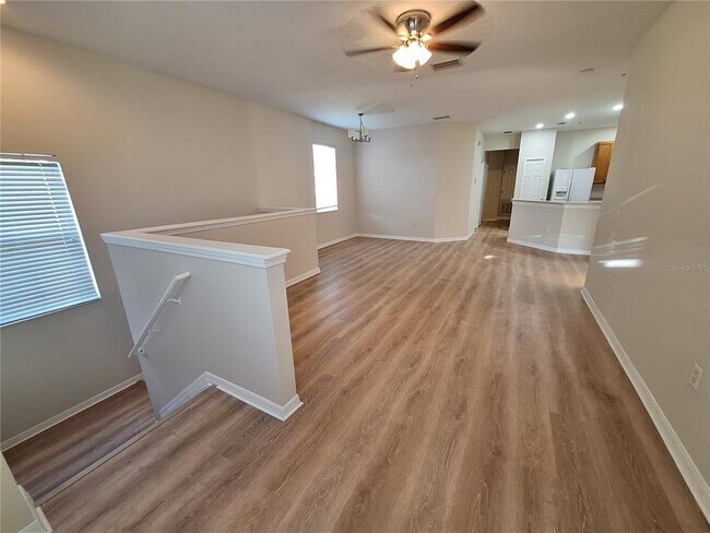 Building Photo - 3709 Parkridge Cir