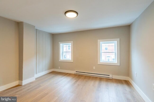 Building Photo - 2552 Coral St