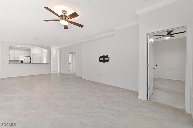Building Photo - 4316 Lemongrass Dr