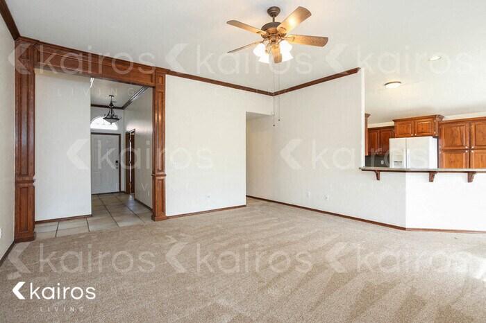 Building Photo - 1216 SW 129th St