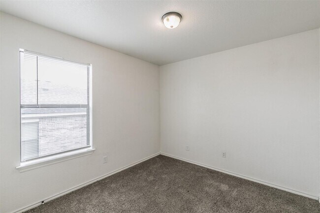 Building Photo - 8117-8119 Doreen Avenue