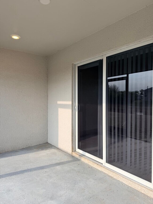 Building Photo - Duplex for rent on freshwater canal