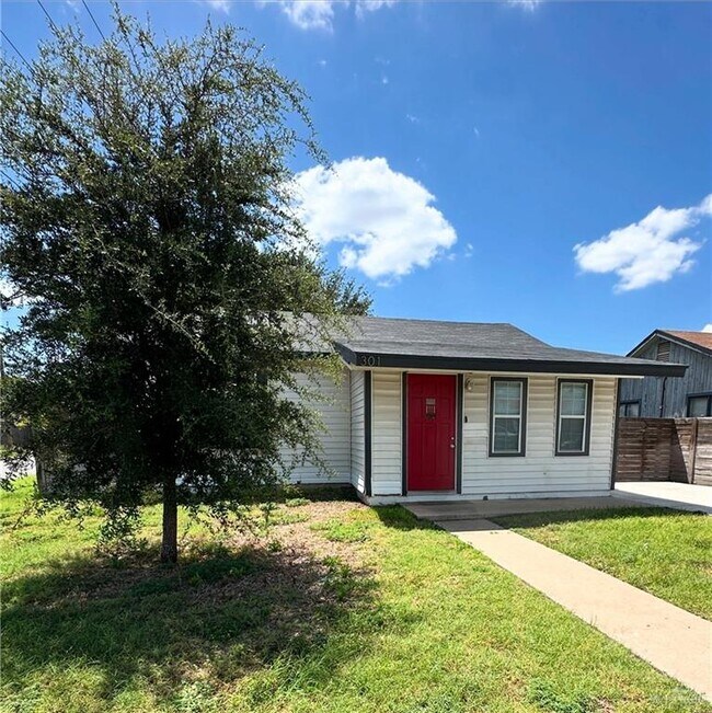 Primary Photo - 301 N 3rd St