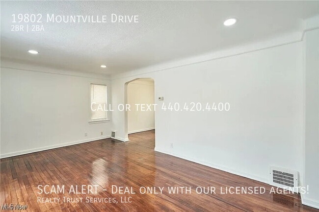 Building Photo - 19802 Mountville Dr