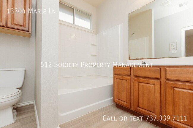 Building Photo - 13304 Marie Ln