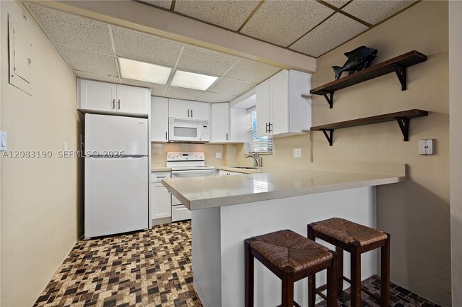 Building Photo - 621 Cuda Ln