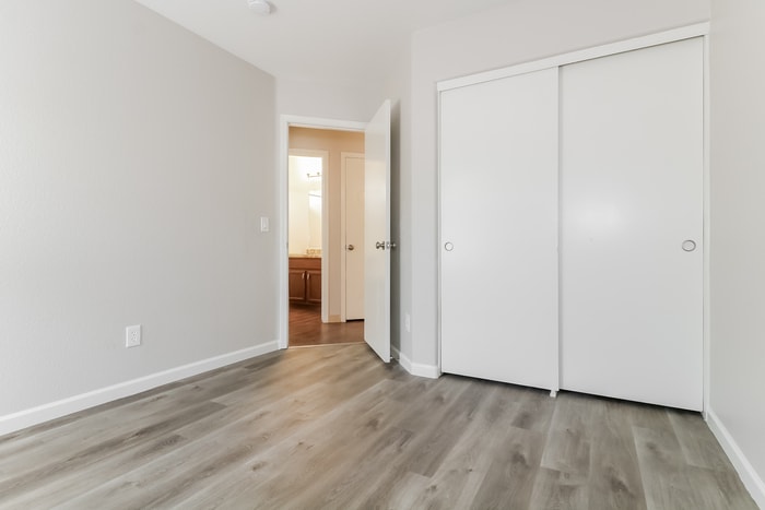 Building Photo - 12617 W Pasadena Ave