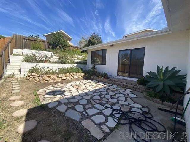 Building Photo - 7734 Peacock Dr