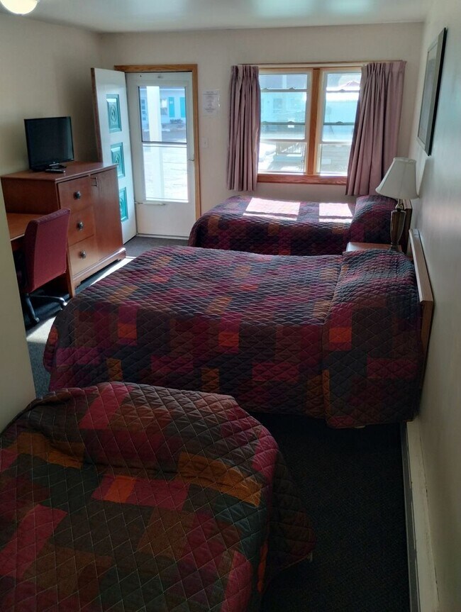 Building Photo - Riviera Motel