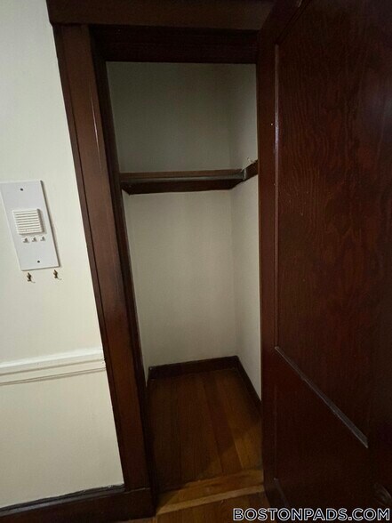 Building Photo - 155 Summer St