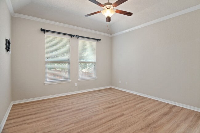 Building Photo - 3610 Sweet Olive
