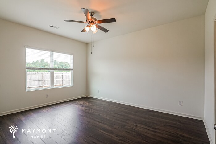 Building Photo - 5761 Timber Leaf Lp