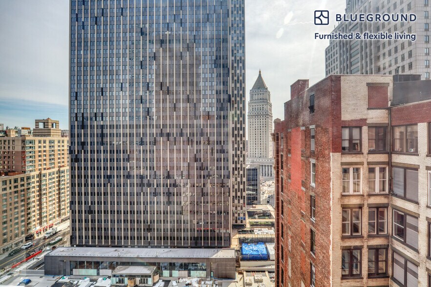 Building Photo - 105 Duane St