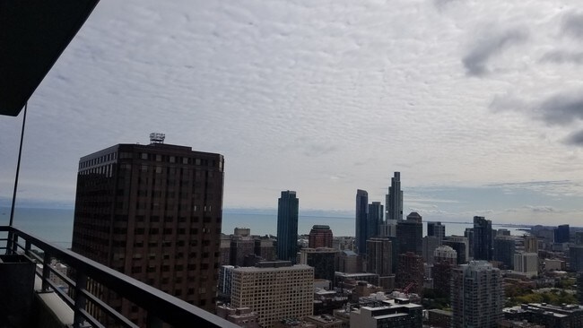 Building Photo - 235 W Van Buren St