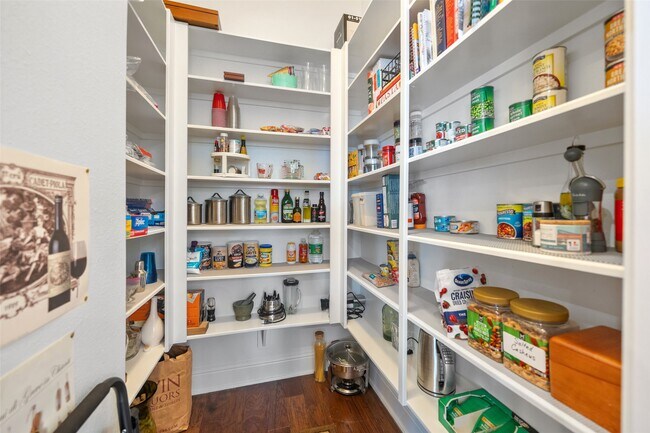 Building Photo - 27626 S Colt Shadow Ln