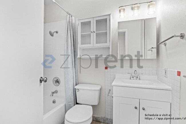 Building Photo - 5730 Allen Ave