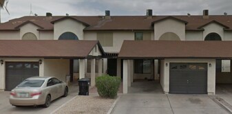 Building Photo - 304 E Lawrence Blvd A