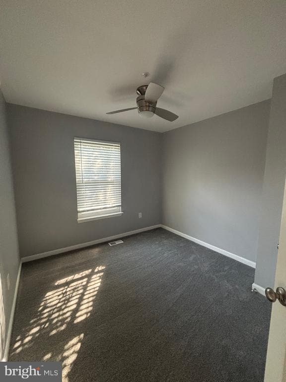 Building Photo - 863 English Chestnut Dr