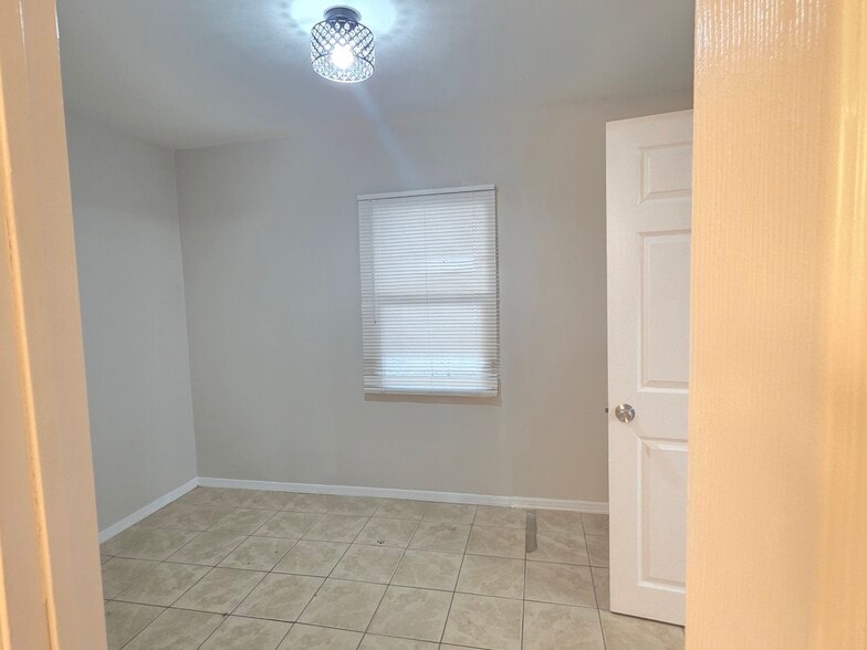 Office - 141 E Ash Ave