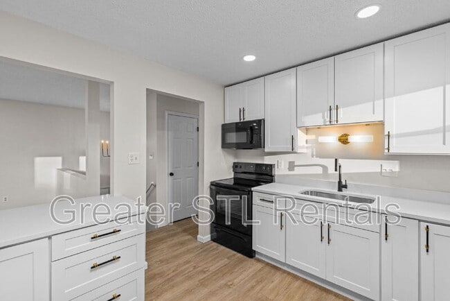 Building Photo - 2344 White Ash Ct