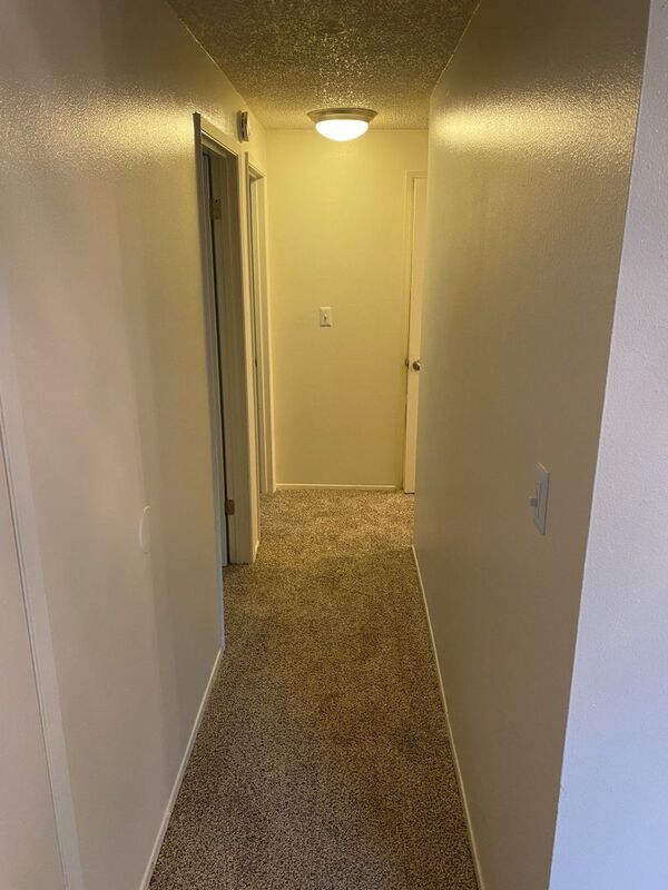 Building Photo - 479 Senate St NW